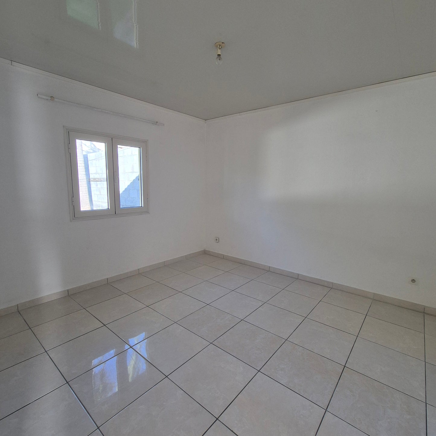 SAINT-PIERRE/Maison 58m2 + Dépendance-Opportunité à saisir