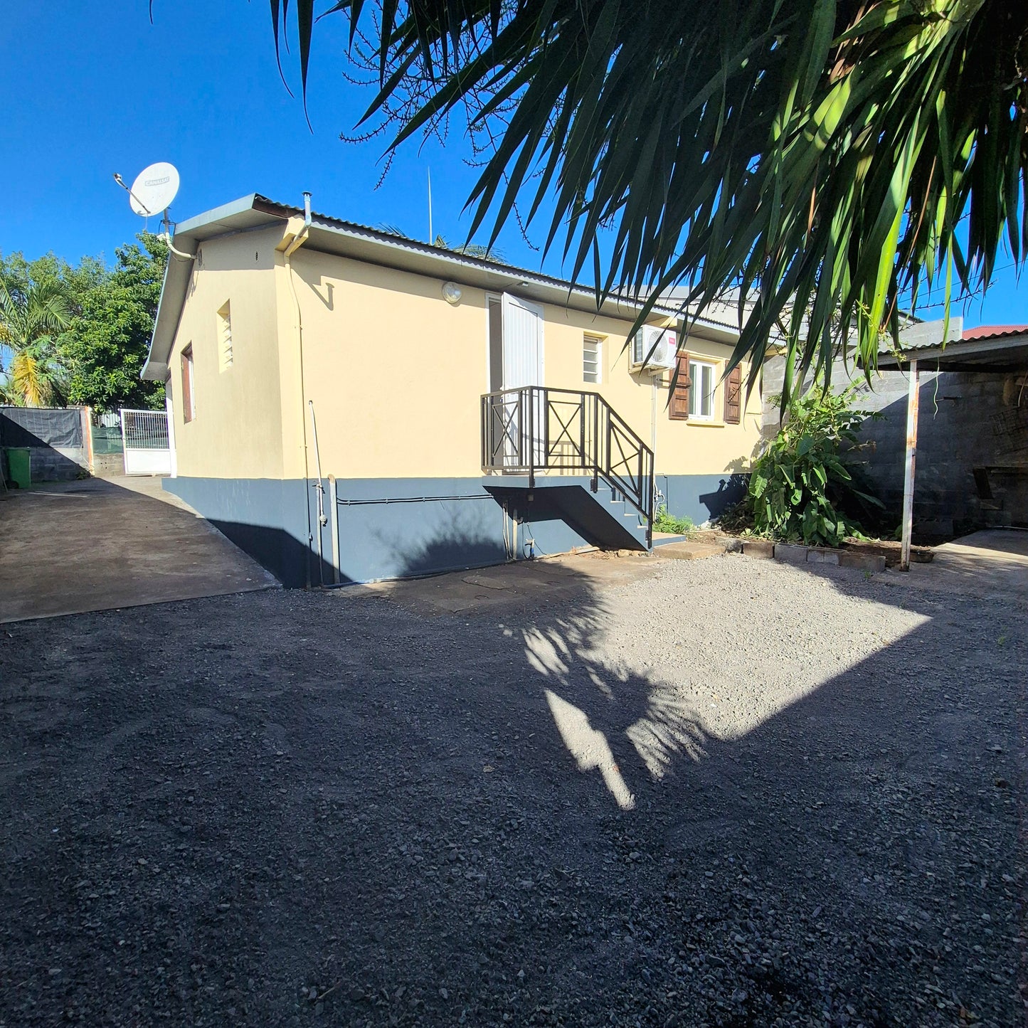 SAINT-PIERRE/Maison 58m2 + Dépendance-Opportunité à saisir