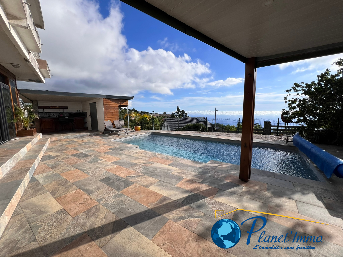 LES TROIS BASSINS/ ENSEMBLE IMMOBILIER D'EXCEPTION