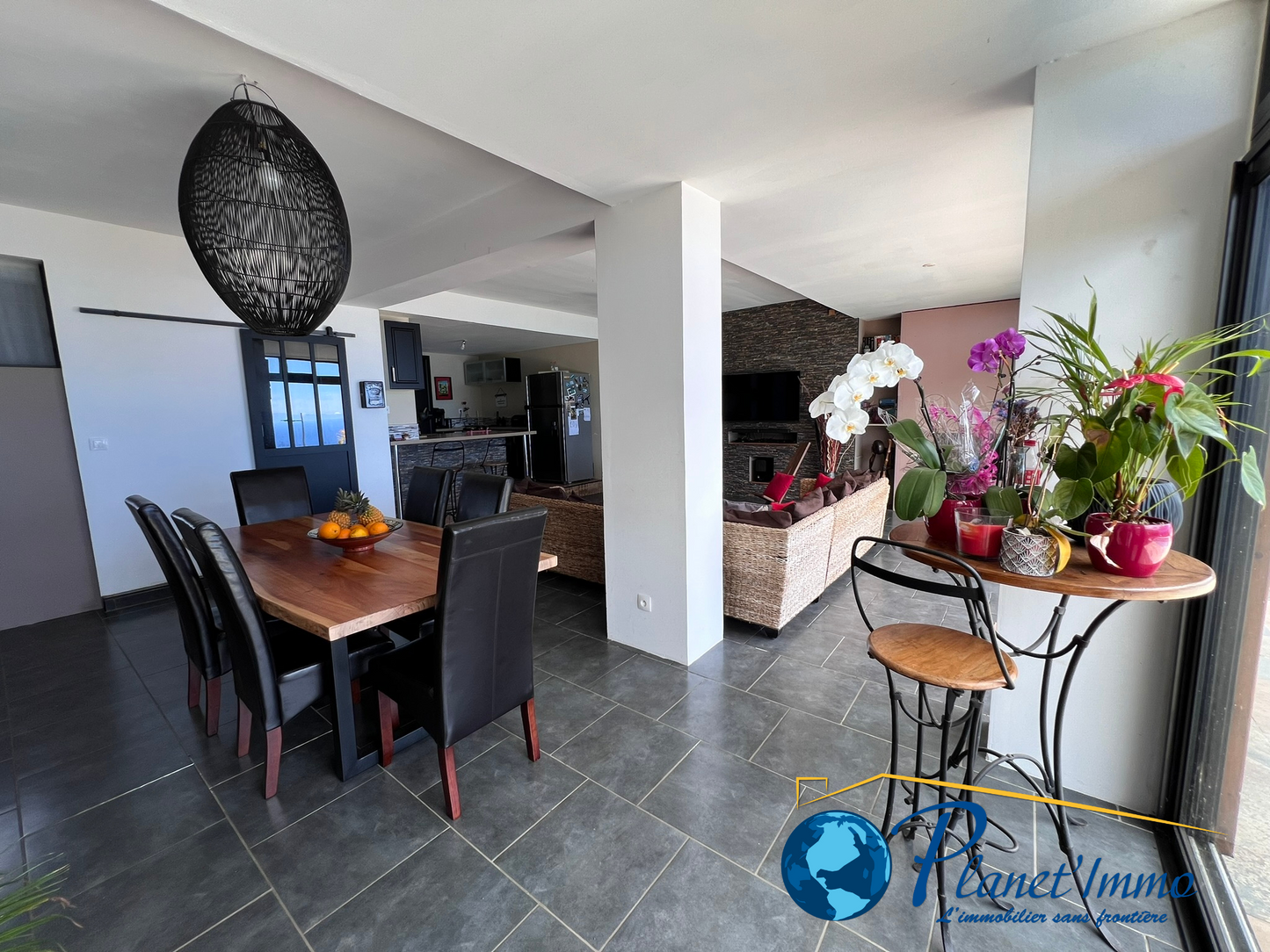 LES TROIS BASSINS/ ENSEMBLE IMMOBILIER D'EXCEPTION