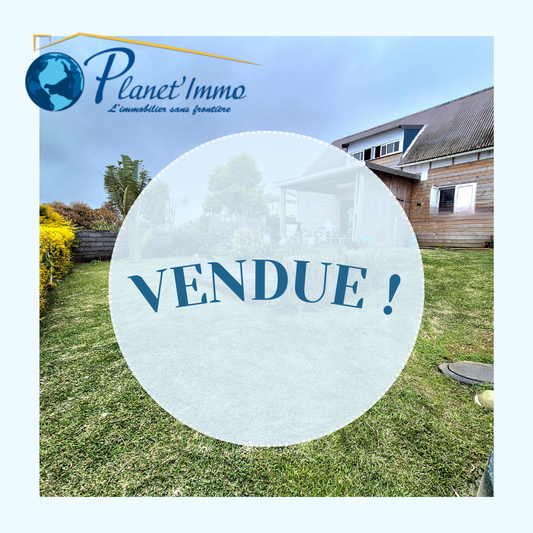 PETITE-ÎLE/ Charmante maison-Vue mer Panoramique