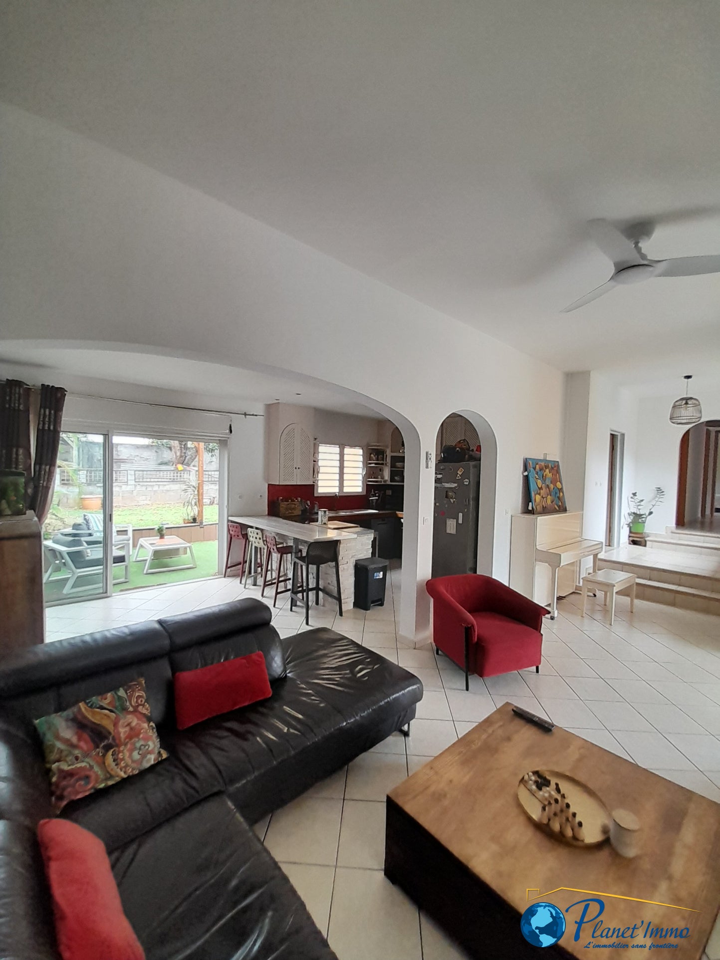SAINTE-MARIE/ MAISON F5/6 160m2 + STUDIO