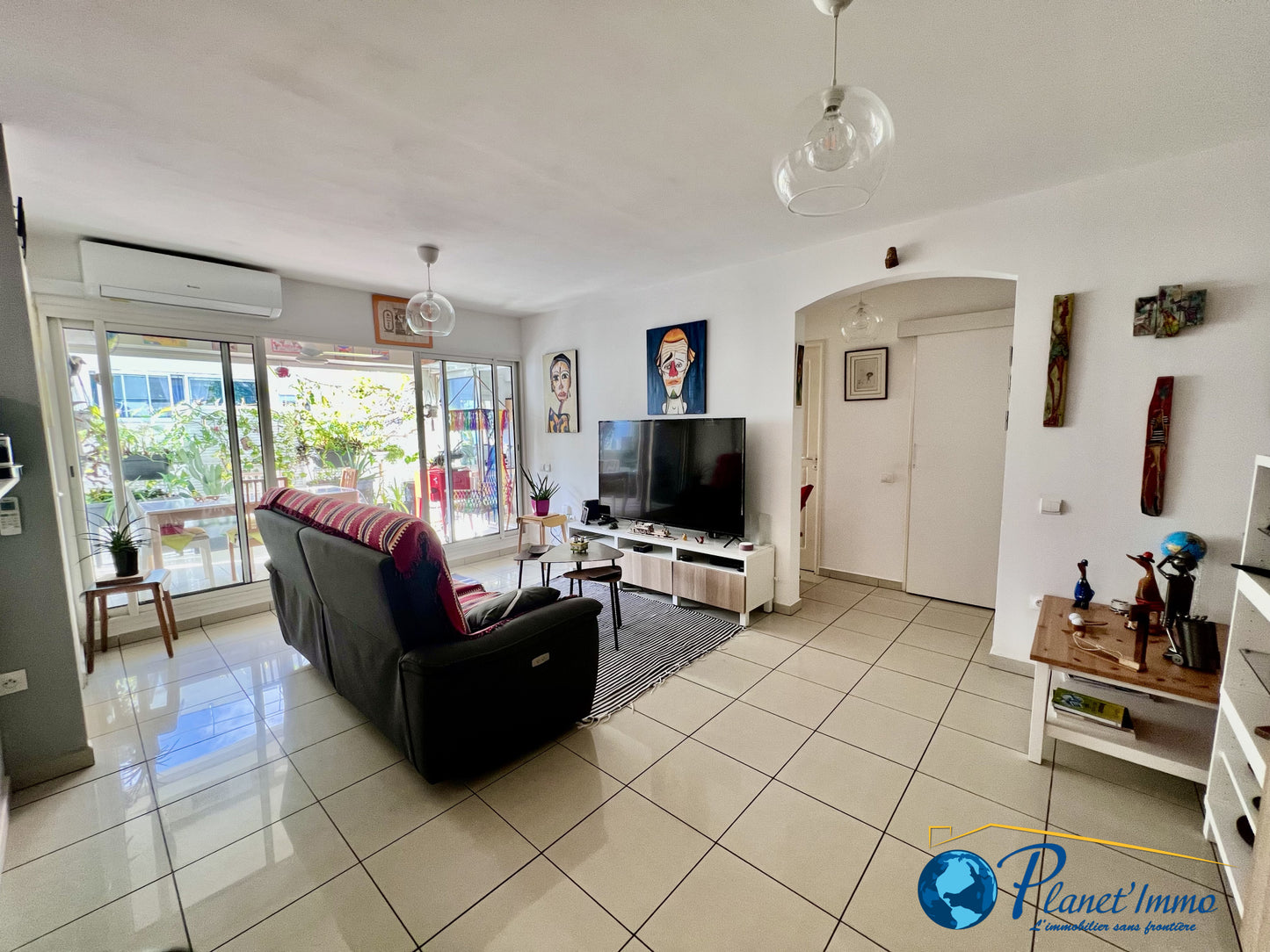 SAINT-DENIS / BEL APPARTEMENT T3 PROCHE DU CENTRE