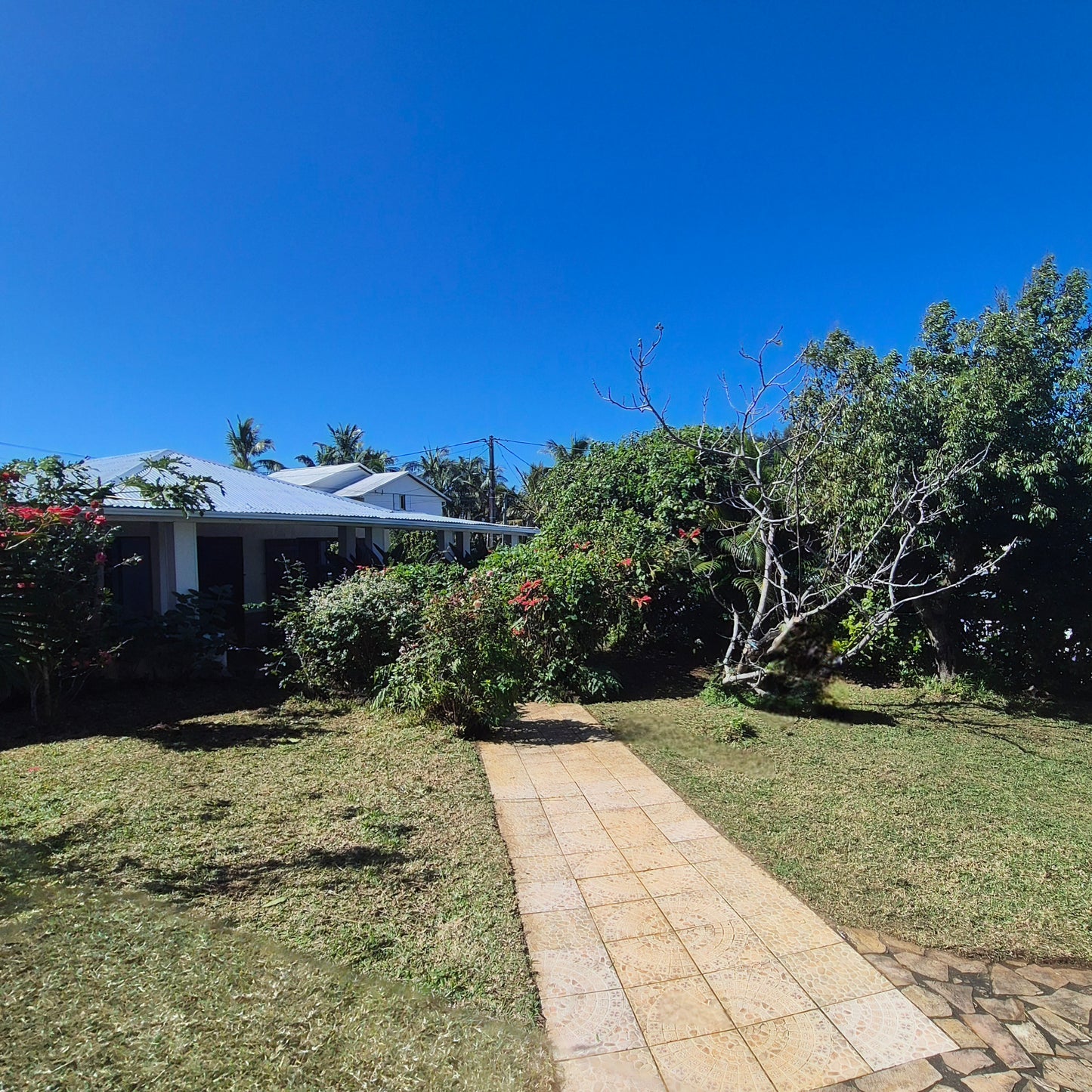 SAINT-JOSEPH/CASE DE CHARME PLAIN-PIED - 760m2 TERRAIN