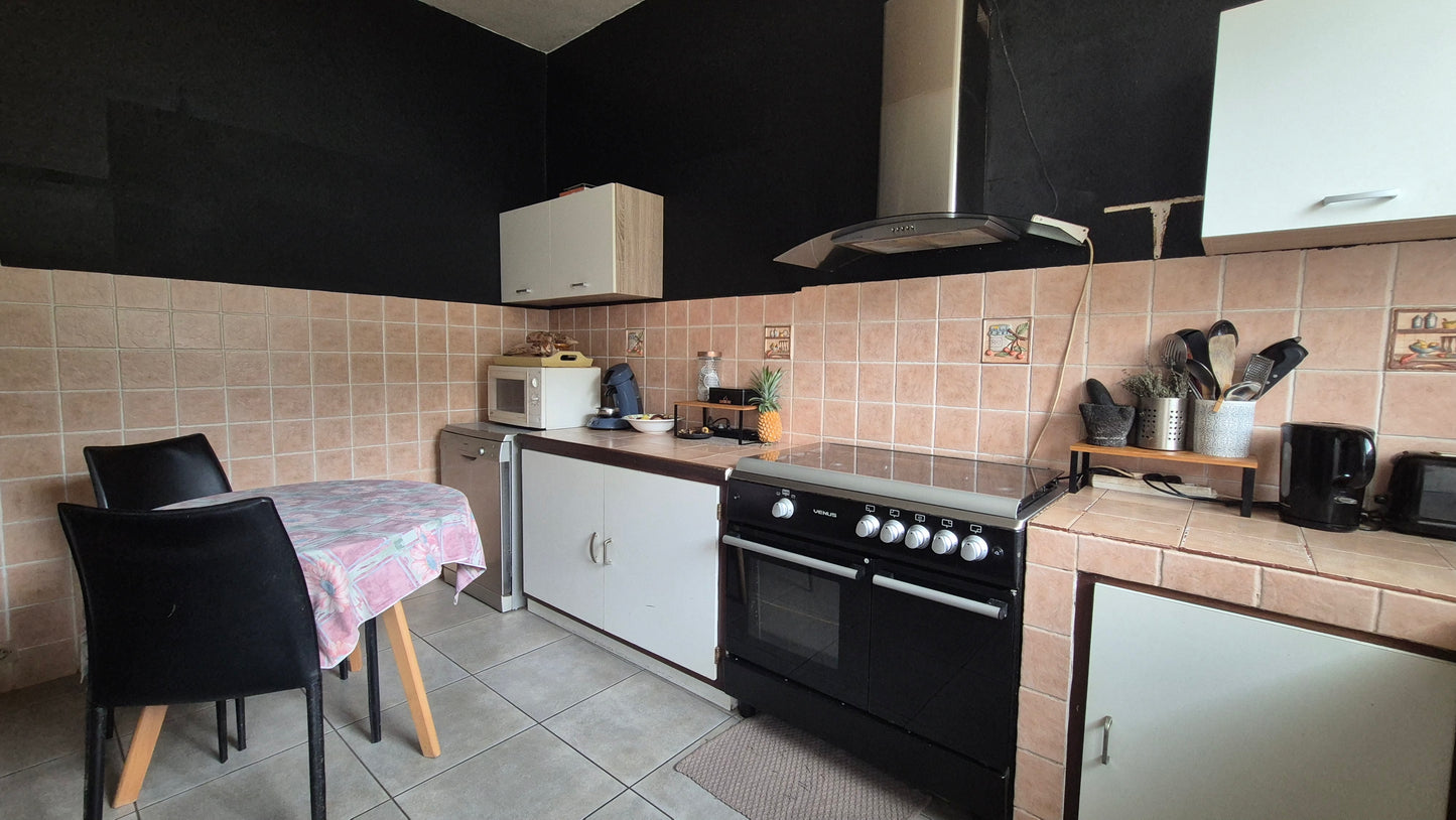 TROIS MARES/Maison 140m2 + jardin 633m2 - Idéal pro ou famille