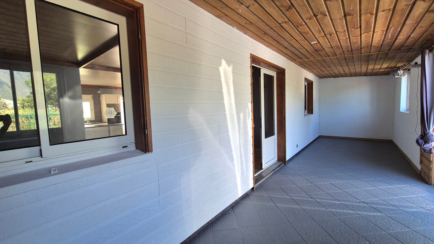 SAINT-JOSEPH/CHARMANTE MAISON 120m2 AVEC BEAU JARDIN DE 836m2