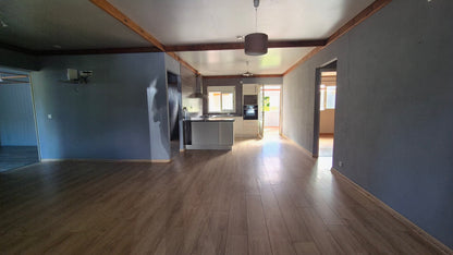 SAINT-JOSEPH/CHARMANTE MAISON 120m2 AVEC BEAU JARDIN DE 836m2