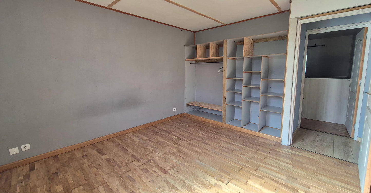 SAINT-JOSEPH/CHARMANTE MAISON 120m2 AVEC BEAU JARDIN DE 836m2