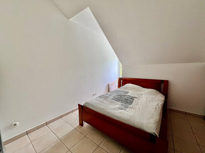 SAINT DENIS / CHARMANT APPARTEMENT DUPLEX À BELLEPIERRE