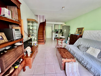 SAINT DENIS / CHARMANT APPARTEMENT DUPLEX À BELLEPIERRE