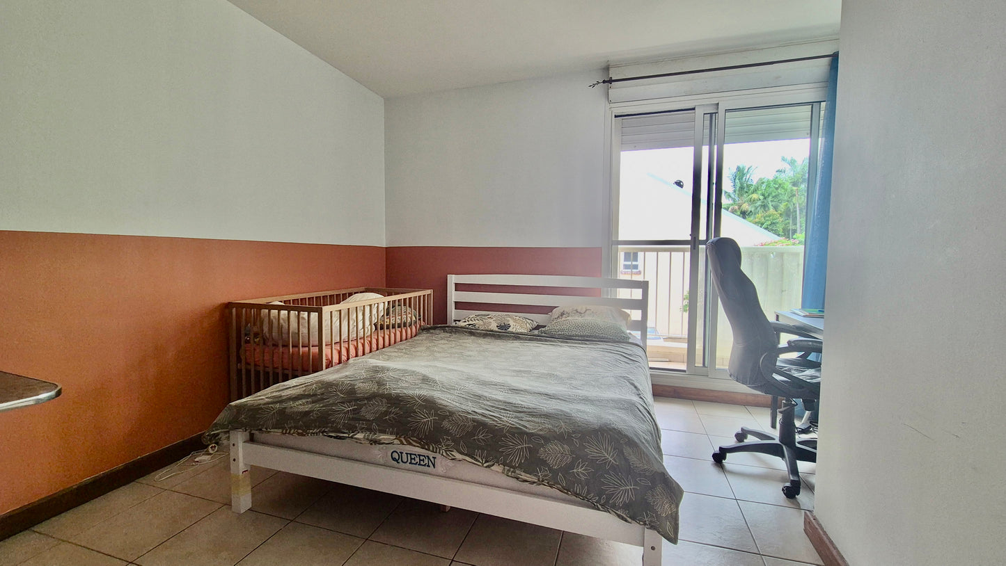 PITON SAINT-LEU/ MAISON JUMELÉE AVEC JARDIN