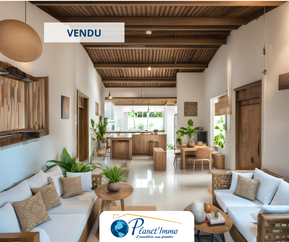 SAINT-LOUIS/ CASE CREOLE 90m2 - 1809m2 TERRAIN