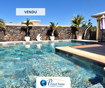 SAINT-PIERRE/ Magnifique villa avec piscine chauffée