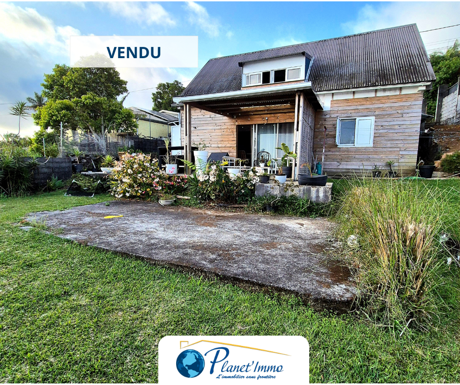 PETITE-ÎLE/ Charmante maison-Vue mer Panoramique