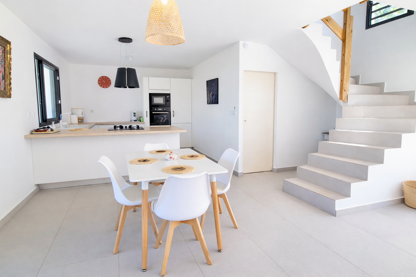 SAINT-JOSEPH/PEPITE RARE-VILLA NEUVE QUARTIER LES JACQUES